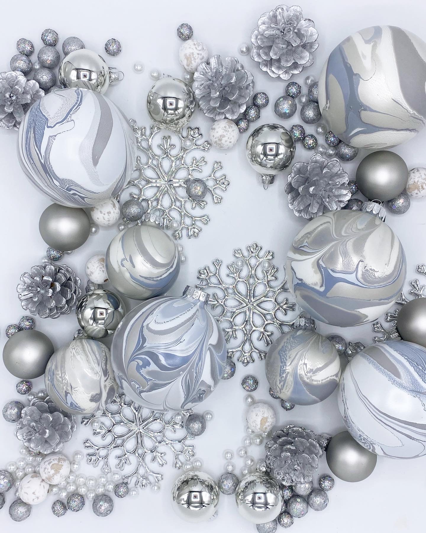 Silver Lining Ornament Set